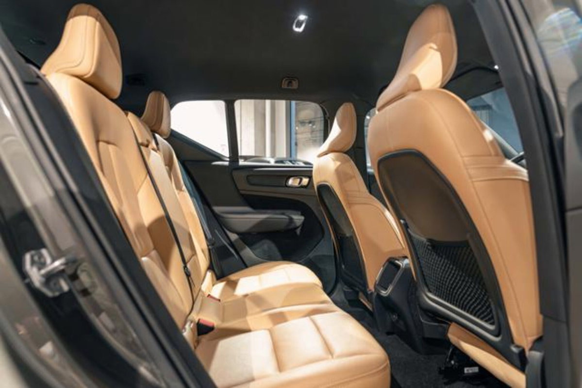 Volvo XC40 T4 AWD Geartronic (9)