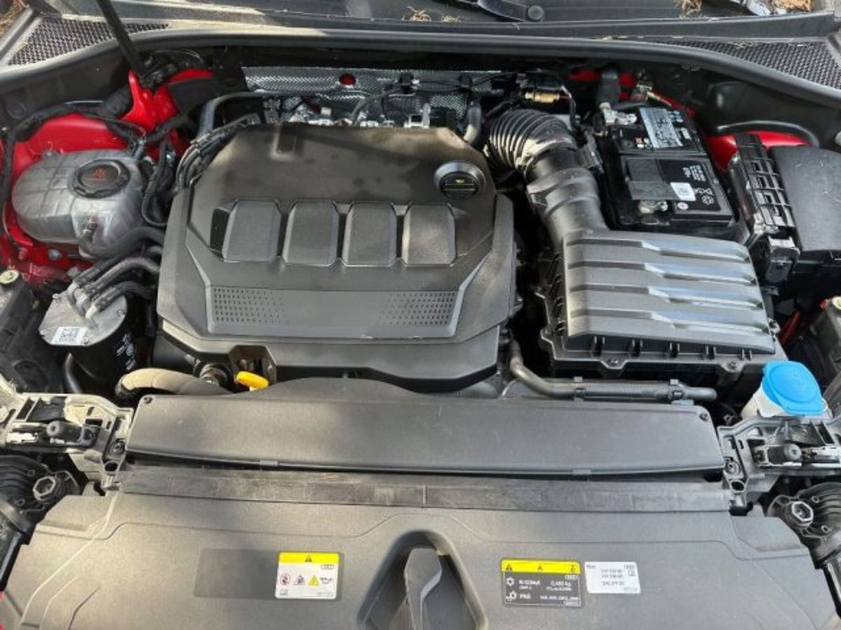 Audi Q3 35 TDI quattro S tronic Business (14)