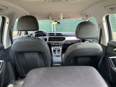 Audi Q3 35 TDI quattro S tronic Business (8)