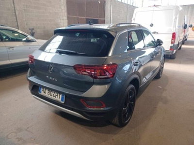 Volkswagen T-Roc 1.0 tsi Style 115cv (6)