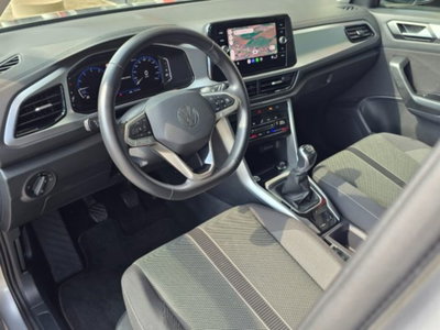 Volkswagen T-Roc 1.0 tsi R-Line 115cv (3)