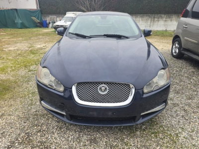 Jaguar XF 2.7D V6 Premium Luxury (10)