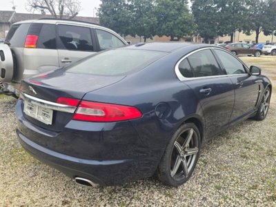 Jaguar XF 2.7D V6 Premium Luxury (7)
