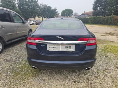 Jaguar XF 2.7D V6 Premium Luxury (8)