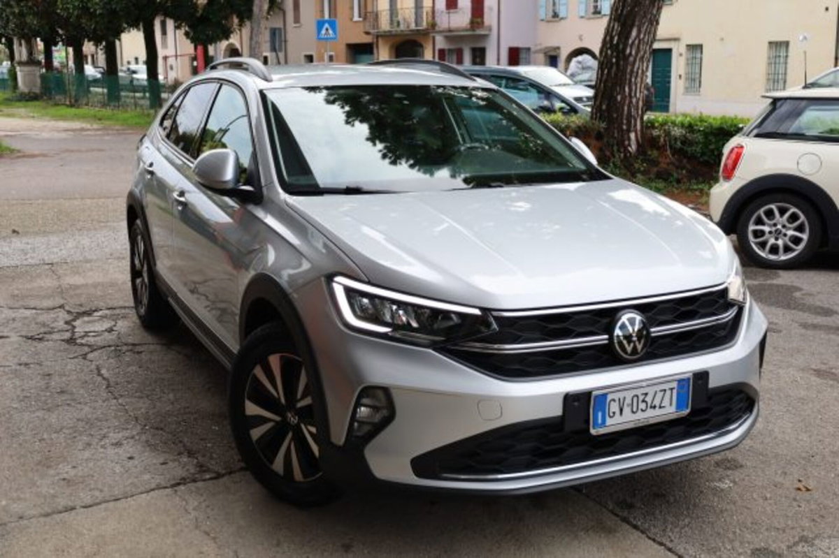 Volkswagen Taigo 1.0 TSI 110 CV DSG R-Line (13)