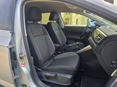 Volkswagen Taigo 1.0 tsi R-Line 95cv (14)