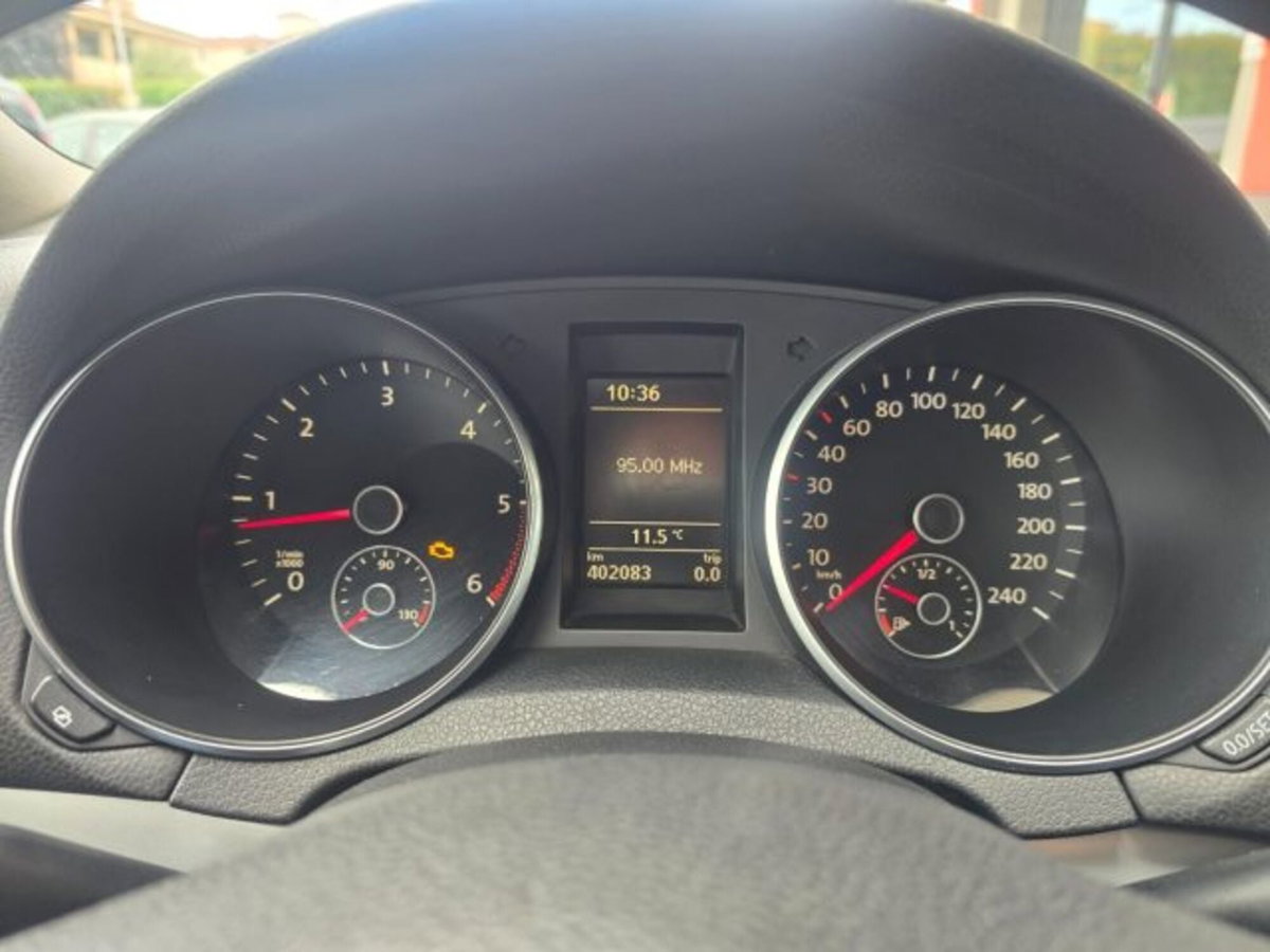 Volkswagen Golf 2.0 TDI 140CV DPF 5p. Highline (5)