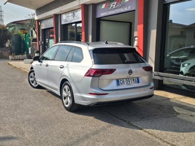 Volkswagen Golf Variant 2.0 tdi R-Line 150cv dsg (8)