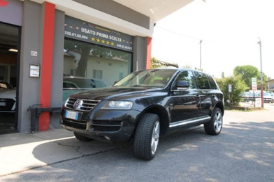 Volkswagen Touareg V6 TDI DPF tiptronic Exclusive usata