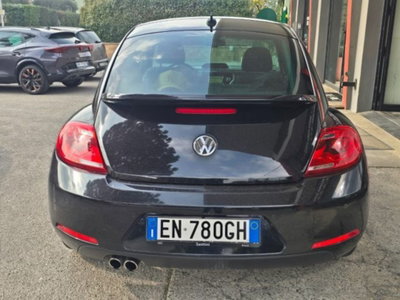 Volkswagen Maggiolino 2.0 TDI DSG Sport (10)