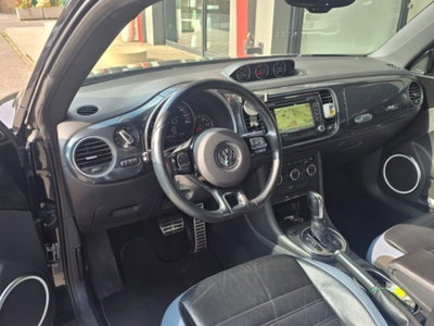 Volkswagen Maggiolino 2.0 TDI DSG Sport (20)