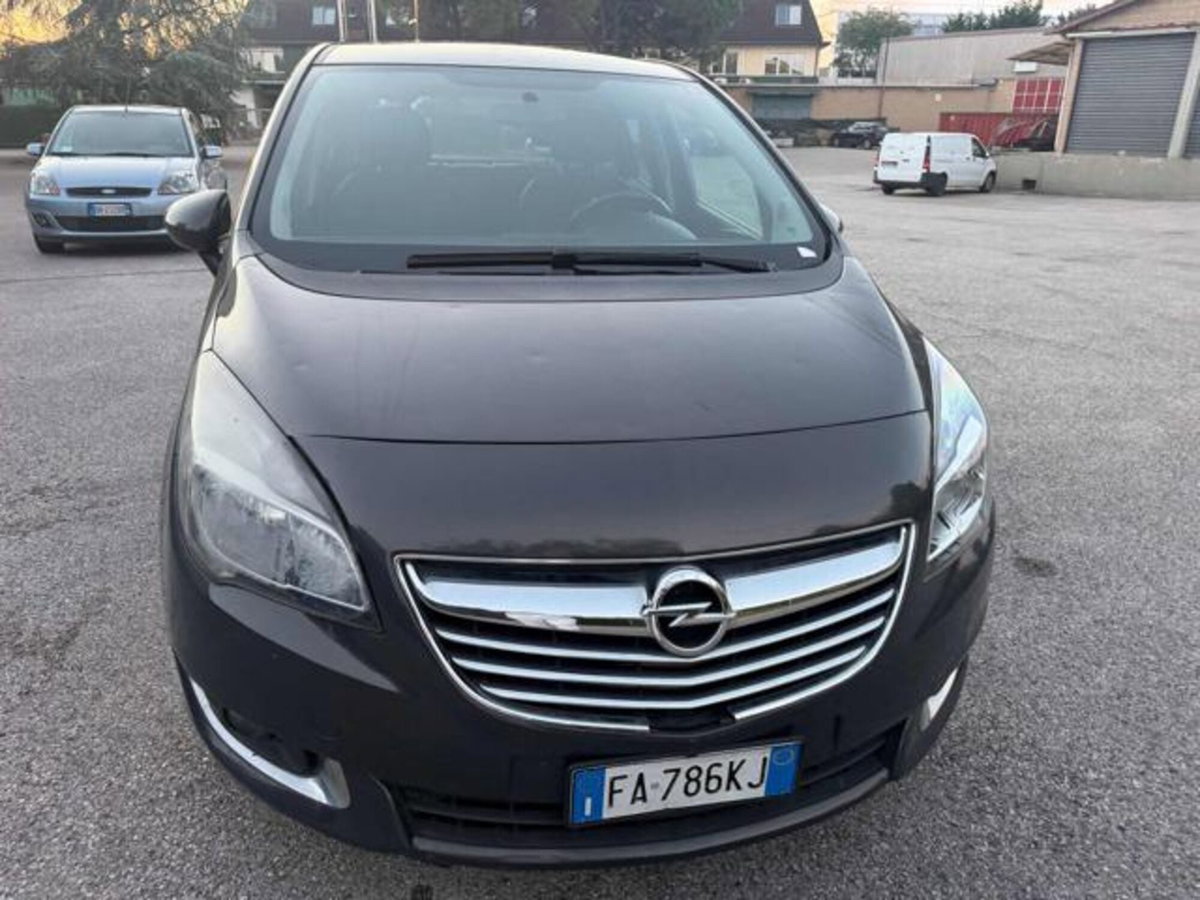 Opel Meriva 1.3 CDTI 95CV ecoFLEStart&Stop Cosmo (16)