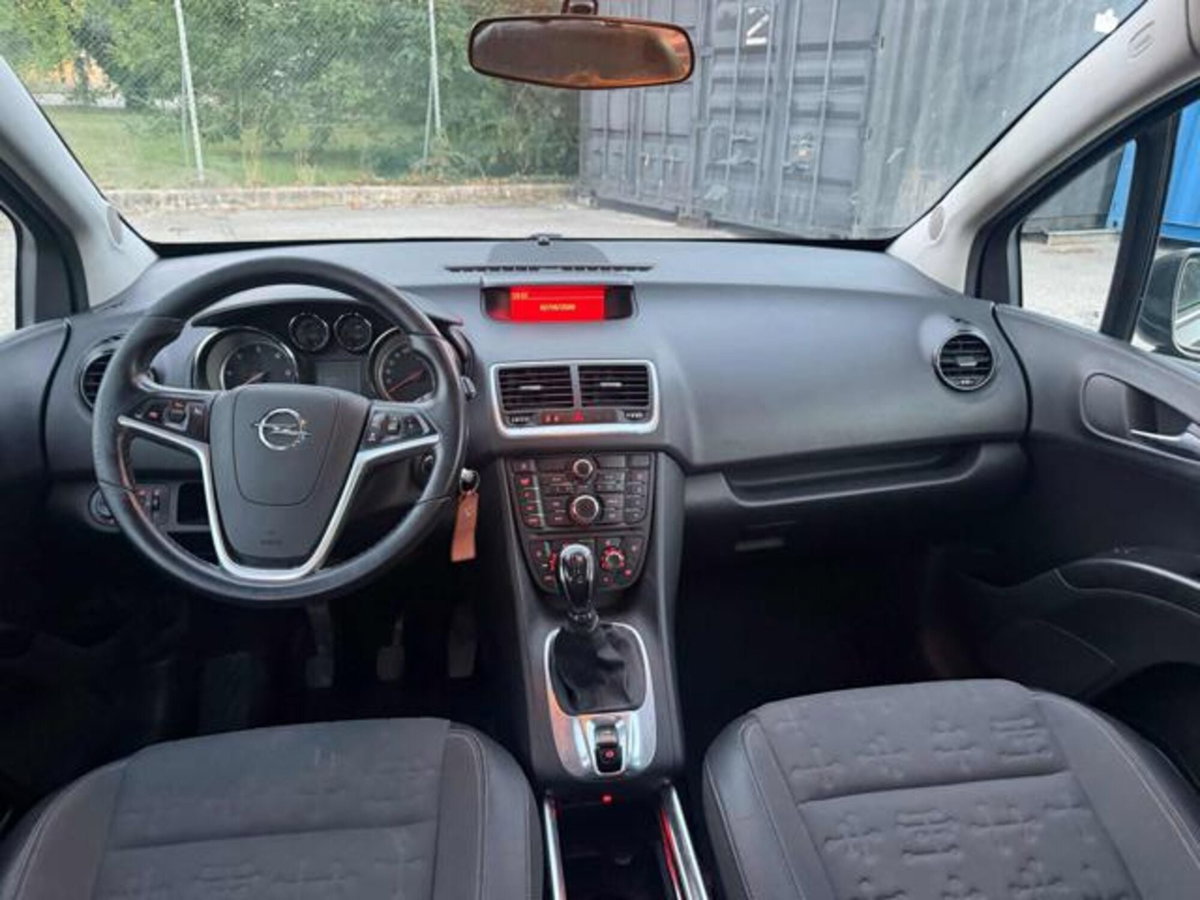 Opel Meriva 1.3 CDTI 95CV ecoFLEStart&Stop Cosmo (7)