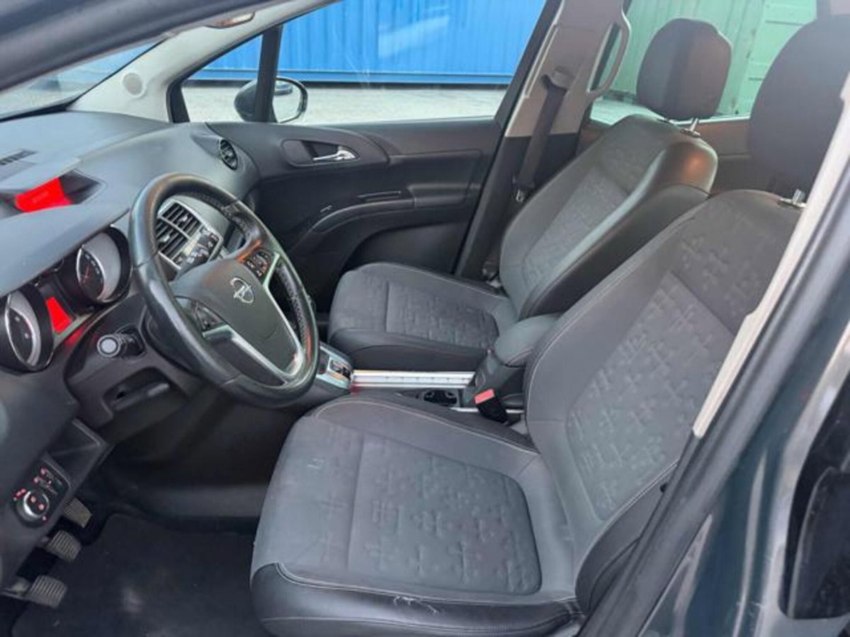 Opel Meriva 1.3 CDTI 95CV ecoFLEStart&Stop Cosmo (8)