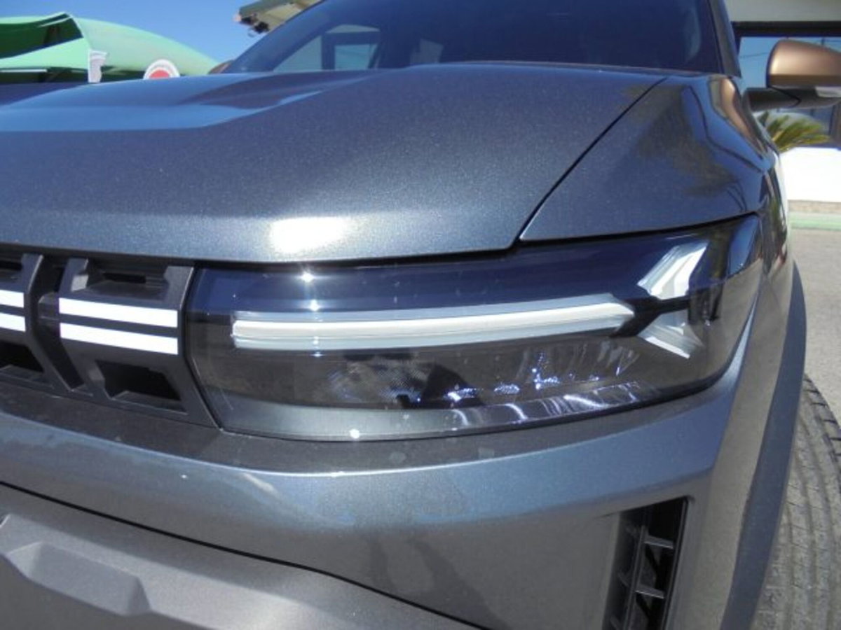 Dacia Duster 1.2 Eco-G Extreme 120cv (6)