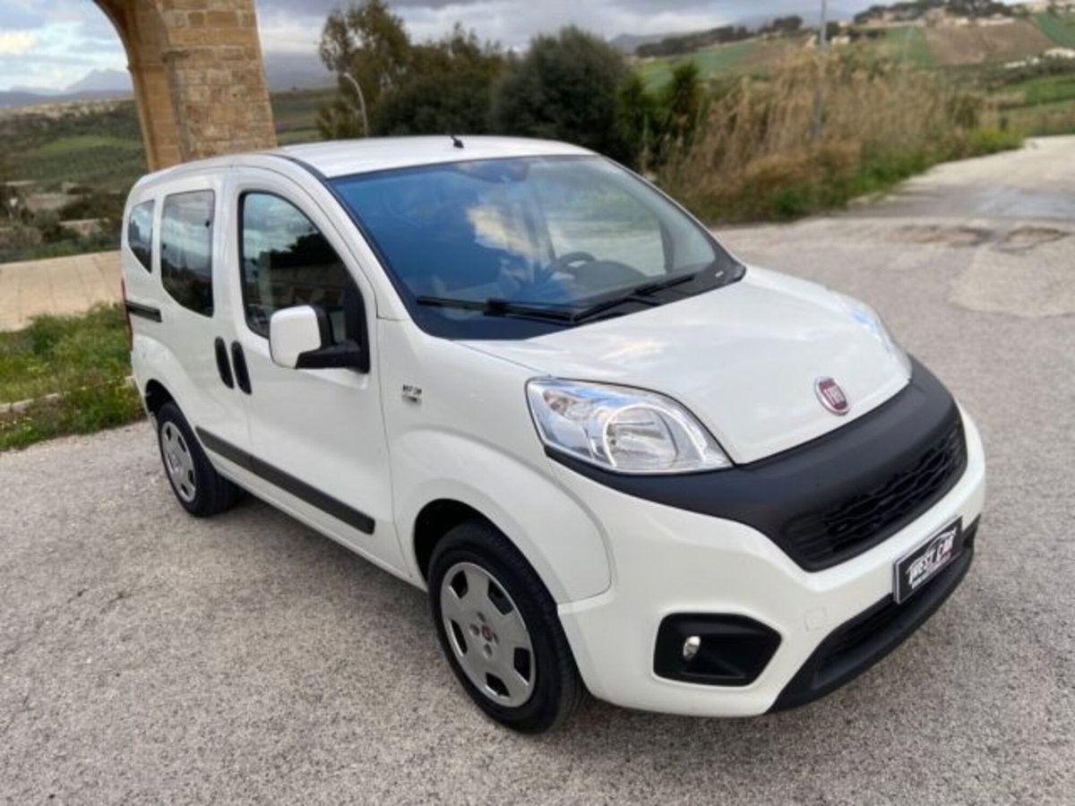 Fiat Qubo 1.3 MJT 80 CV Lounge (11)