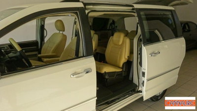 Chrysler Grand Voyager Grand Voyager 3.8 V6 Limited (9)