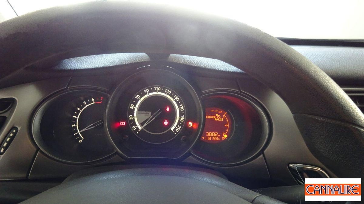 Citroen C3 PureTech 82 Selection (10)