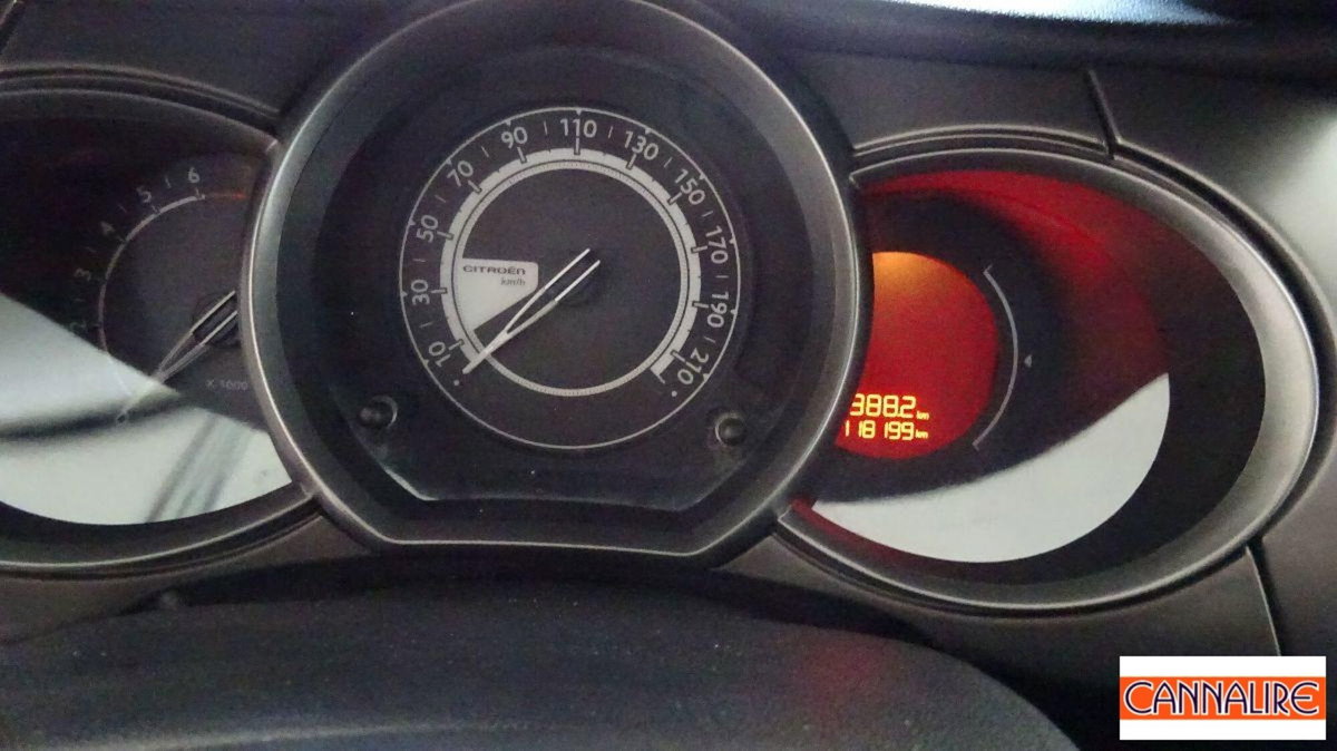 Citroen C3 PureTech 82 Selection (11)