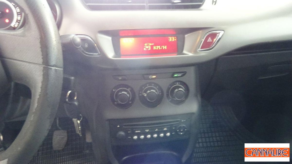 Citroen C3 PureTech 82 Selection (12)