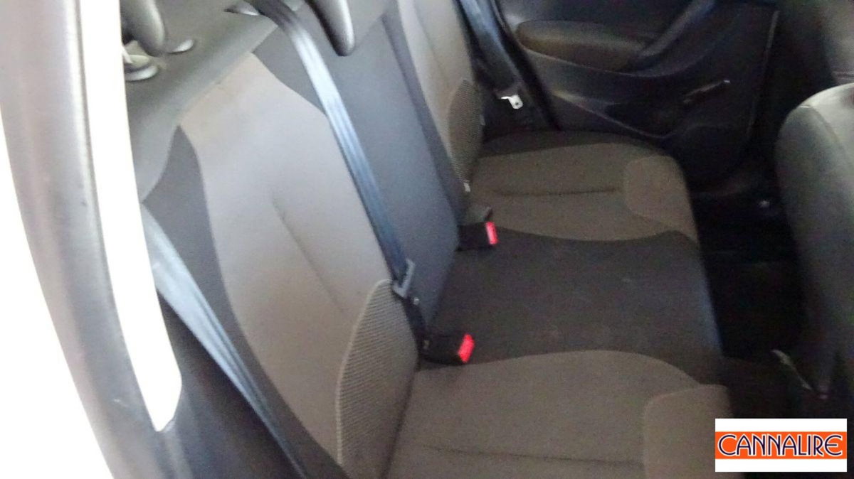 Citroen C3 PureTech 82 Selection (14)