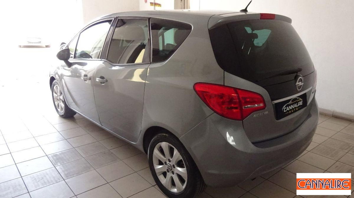 Opel Meriva 1.4 Turbo 120CV GPL Tech Cosmo (4)
