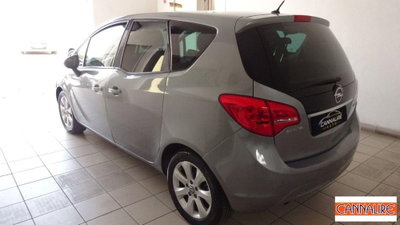 Opel Meriva 1.4 Turbo 120CV GPL Tech Cosmo (4)
