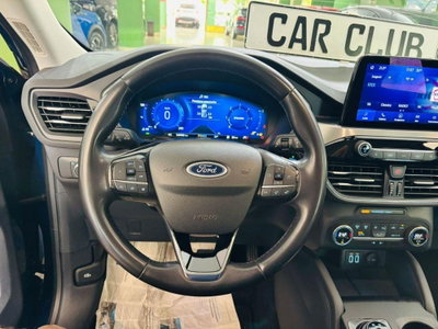 Ford Kuga 1.5 TDCI 120 CV S&S 2WD Powershift Titanium (12)