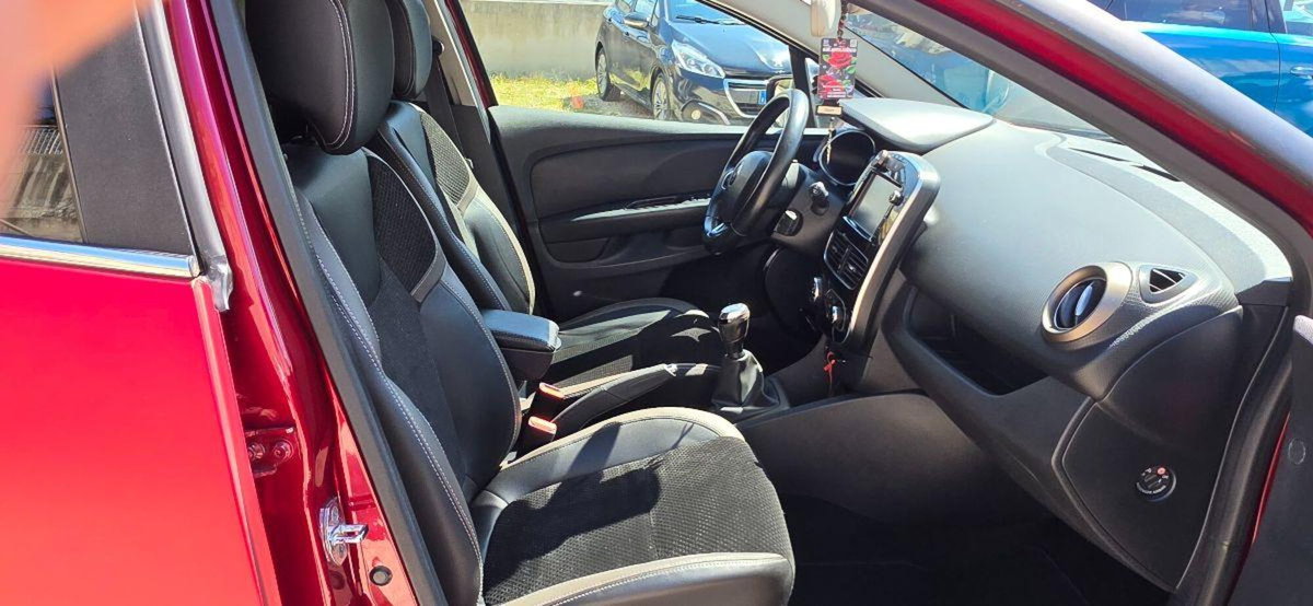 Renault Clio 1.5 dCi 8V 90CV Start&Stop 5 porte GT Line (17)