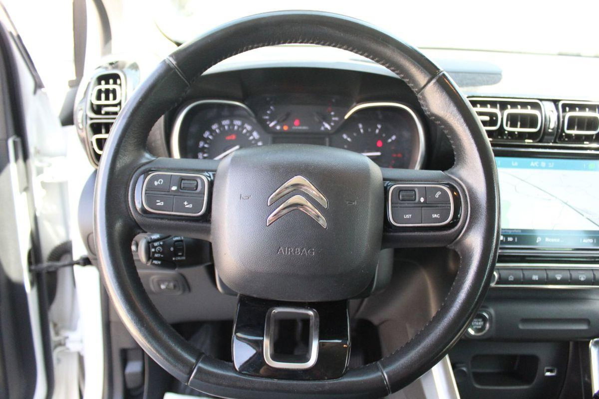 Citroen C3 Aircross BlueHDi 110 S&S Shine (11)