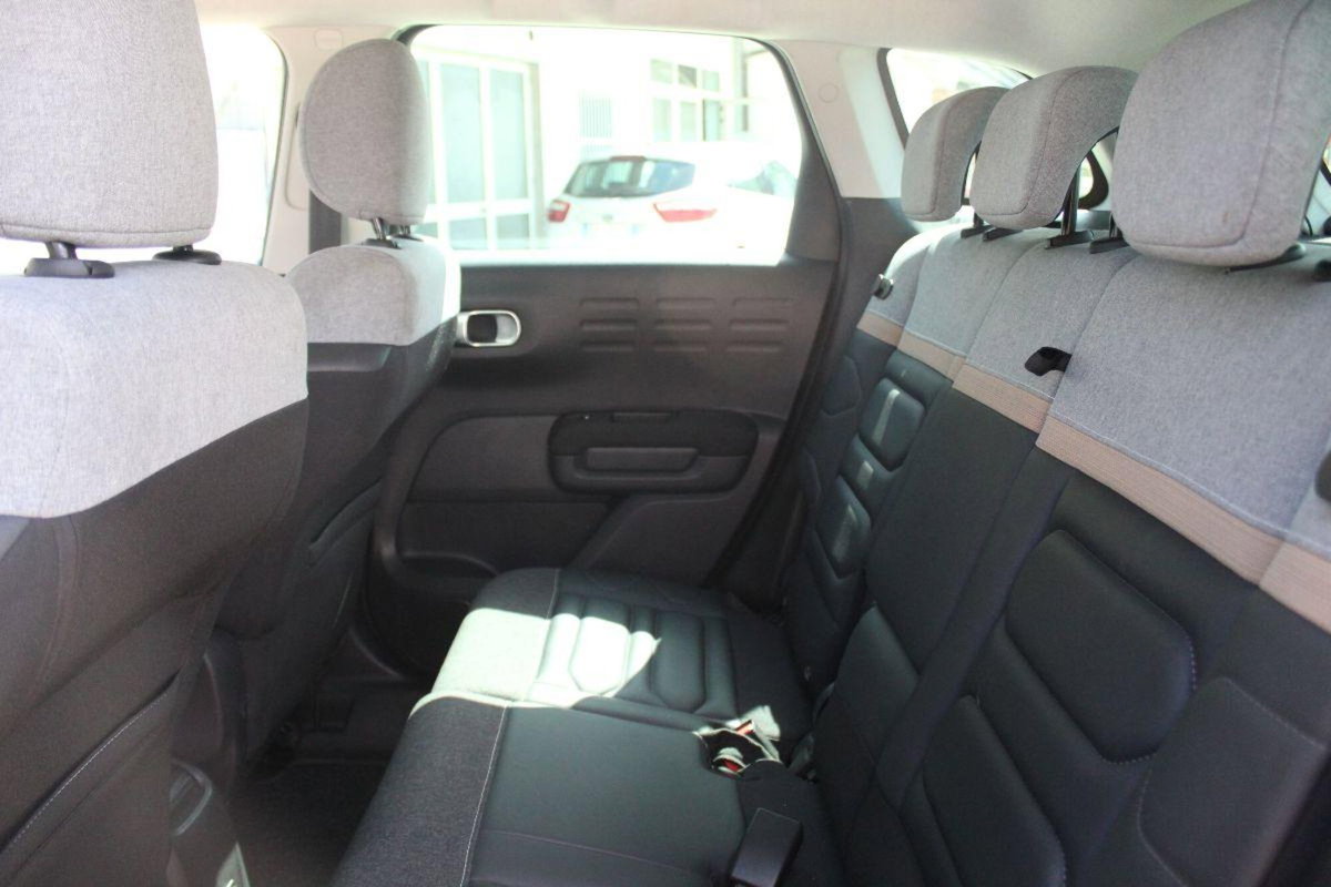 Citroen C3 Aircross BlueHDi 110 S&S Shine (18)