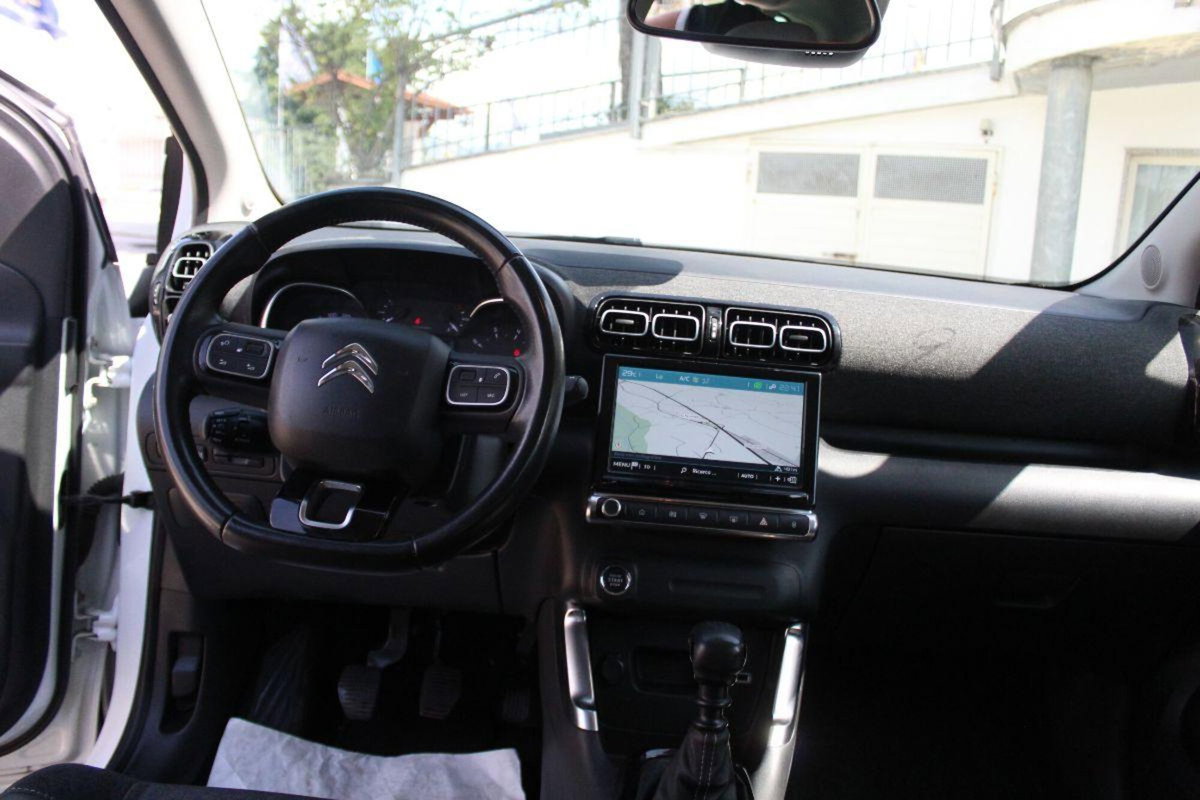 Citroen C3 Aircross BlueHDi 110 S&S Shine (19)