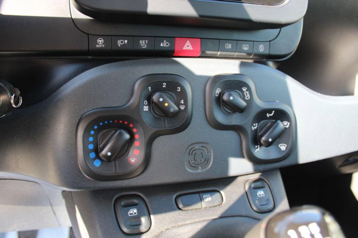 Fiat Panda 1.0 firefly hybrid Pop s&s 70cv (12)
