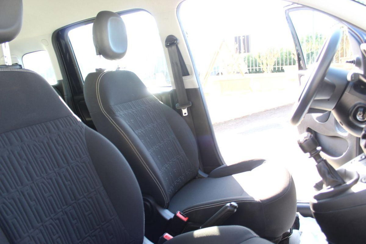 Fiat Panda 1.0 firefly hybrid Pop s&s 70cv (17)