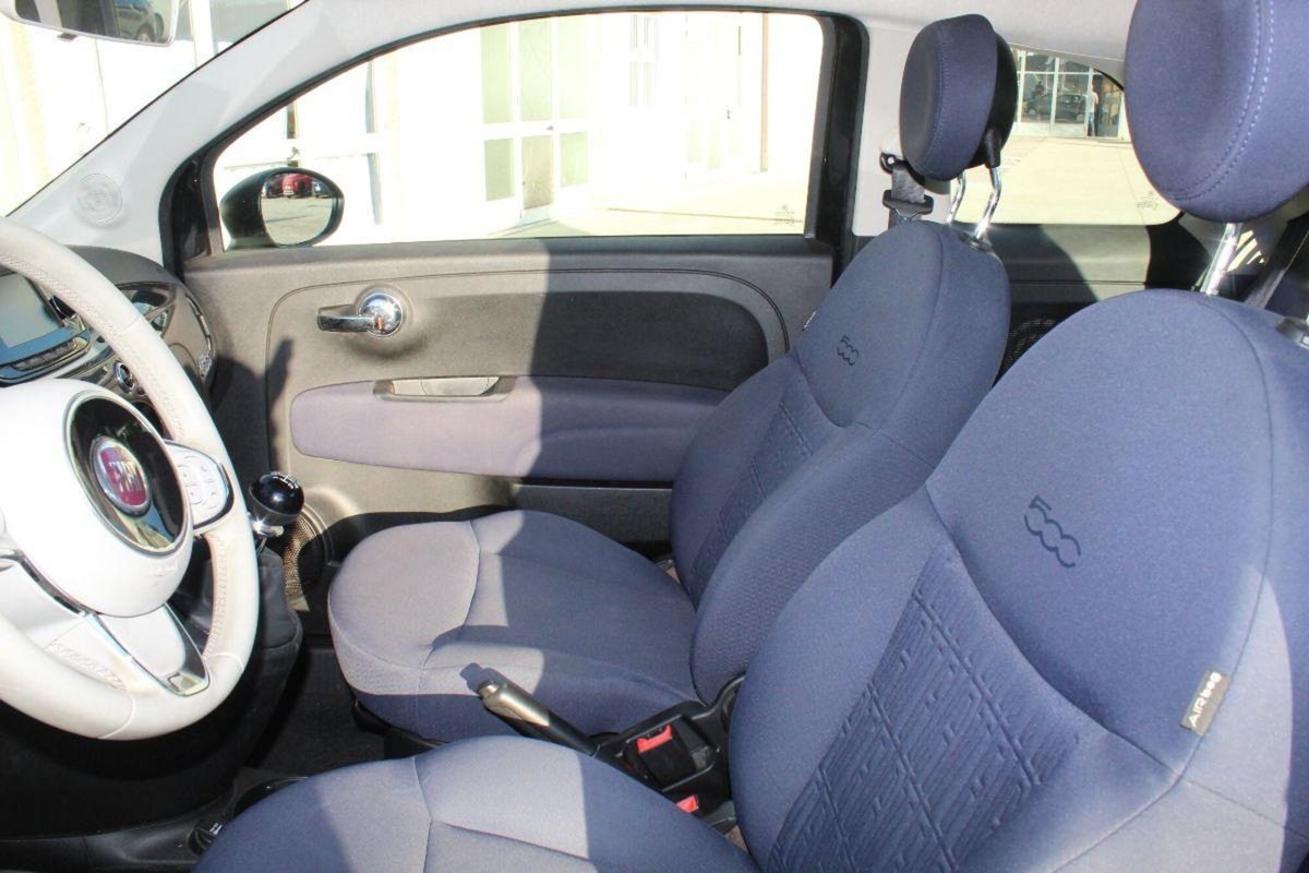 Fiat 500 1.0 Hybrid Connect (8)