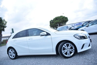 Mercedes-Benz Classe A 200 d Automatic Sport (11)
