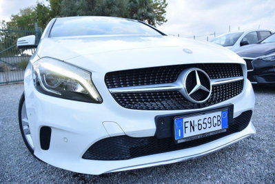 Mercedes-Benz Classe A 200 d Automatic Sport (9)