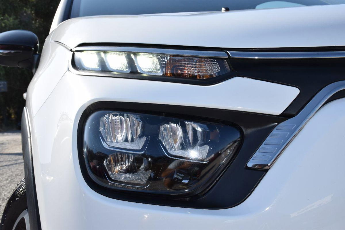 Citroen C3 BlueHDi 100 S&S Shine (14)
