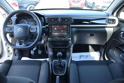 Citroen C3 BlueHDi 100 S&S Shine (8)