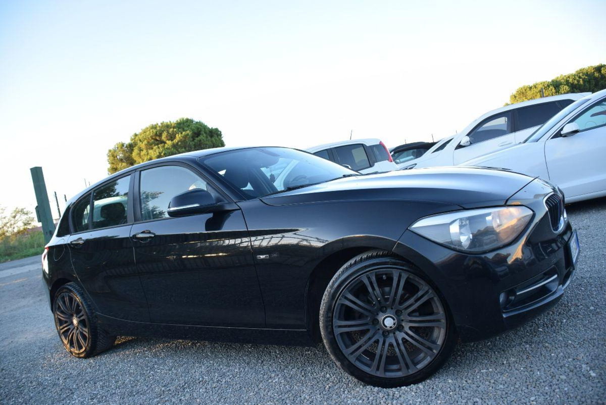 BMW Serie 1 5p. 118d 5p. Sport (10)