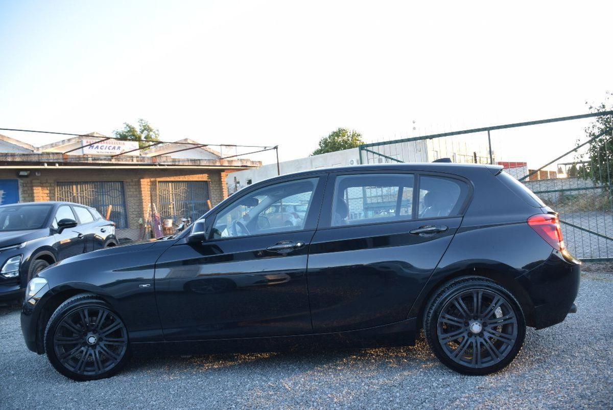 BMW Serie 1 5p. 118d 5p. Sport (14)