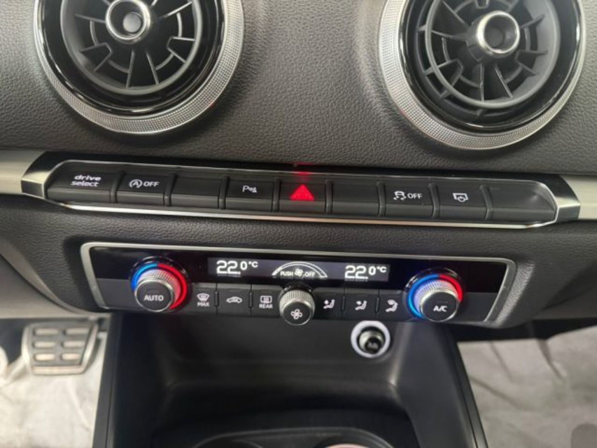 Audi S3 Sportback TFSI 310 CV quattro S tronic sport attitude (16)