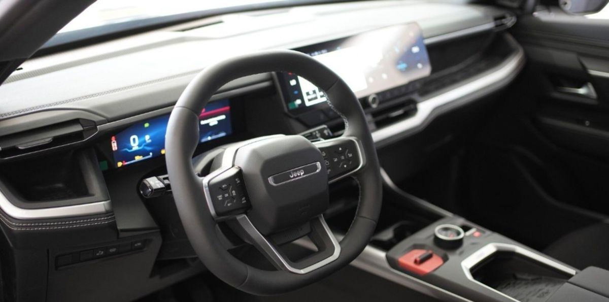 Jeep Compass 1.2 turbo e-hybrid mhev First Edition fwd 145cv edct6 (7)