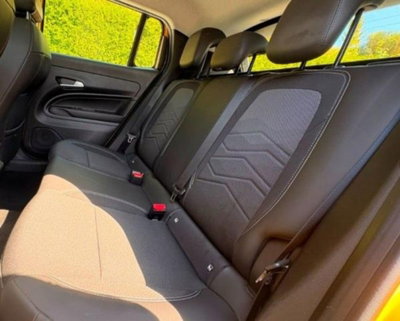 Jeep Avenger 1.2 turbo Altitude fwd 100cv (7)