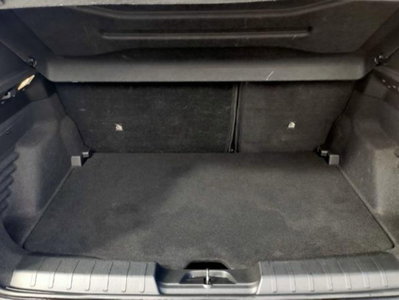 Jeep Avenger 1.2 turbo Altitude fwd 100cv (12)