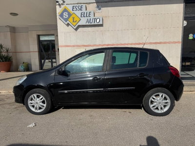Renault Clio 1.5 dCi 85CV 5 porte Le Iene (7)
