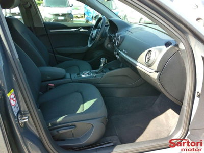 Audi A3 Sportback 1.6 TDI 116 CV S tronic Sport (8)