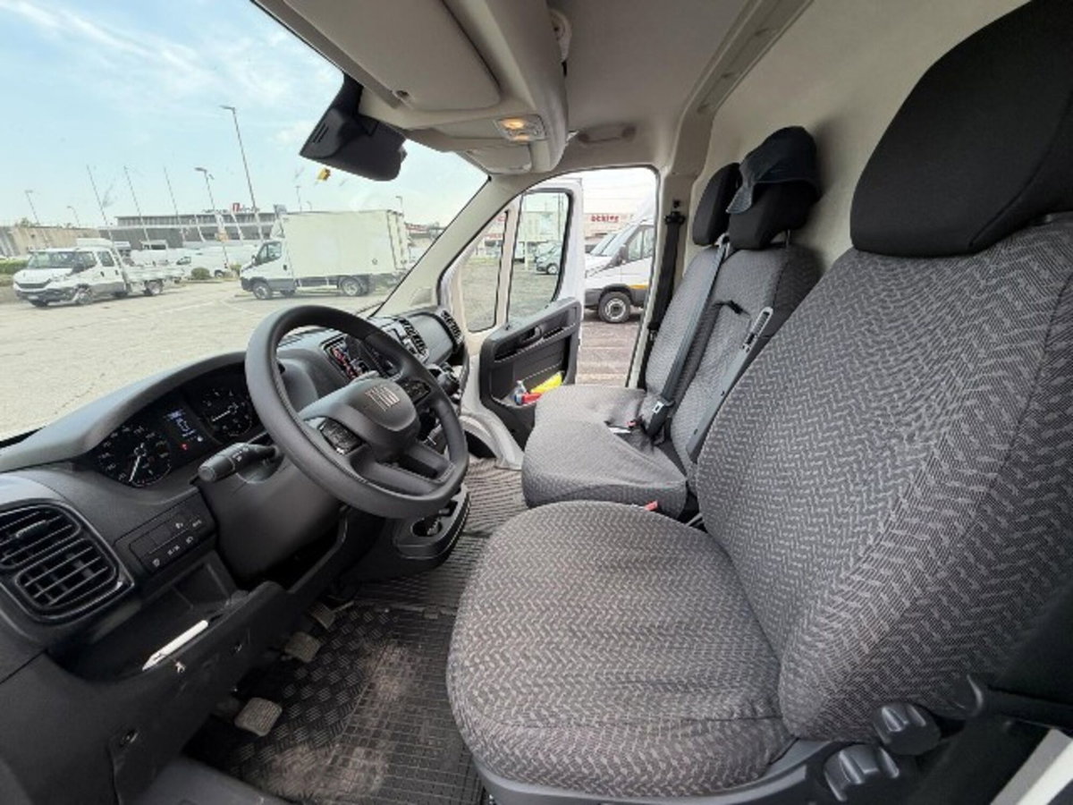 Fiat Ducato Furgone L2H2 2.2 diesel 140cv (13)