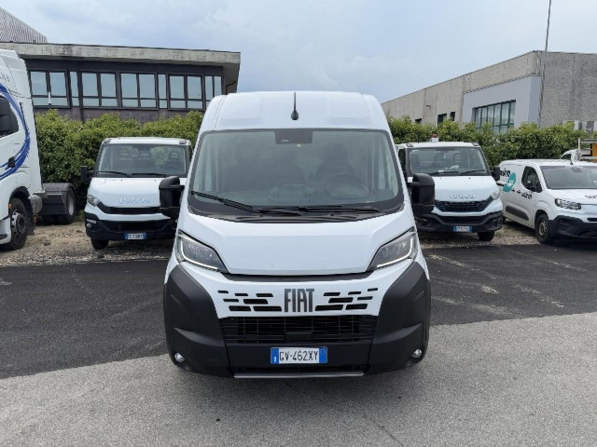 Fiat Ducato Furgone L2H2 2.2 diesel 140cv (2)