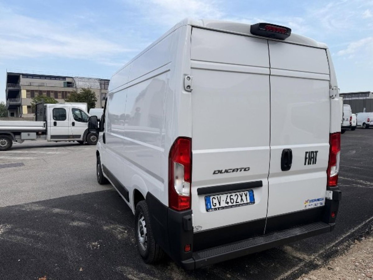 Fiat Ducato Furgone L2H2 2.2 diesel 140cv (4)